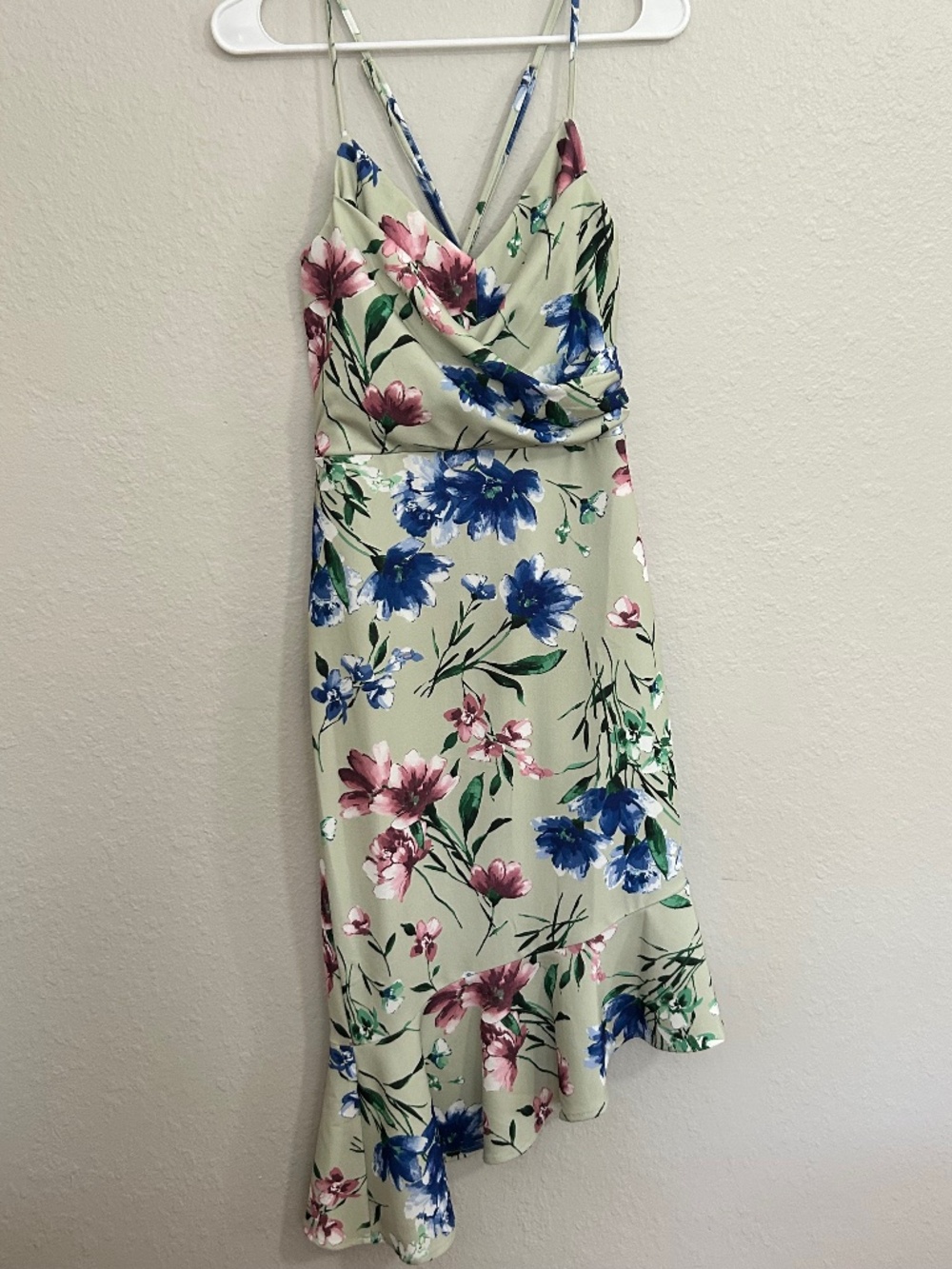 BEBE Asymmetrical midi dress